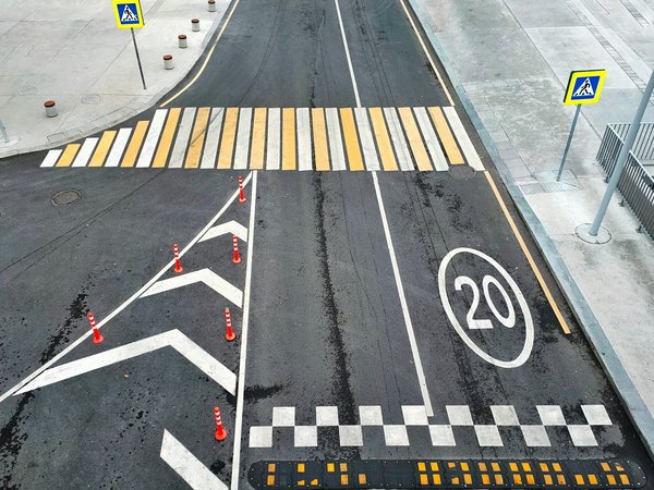 Découvrez notre expertise en marquage au sol à lyon